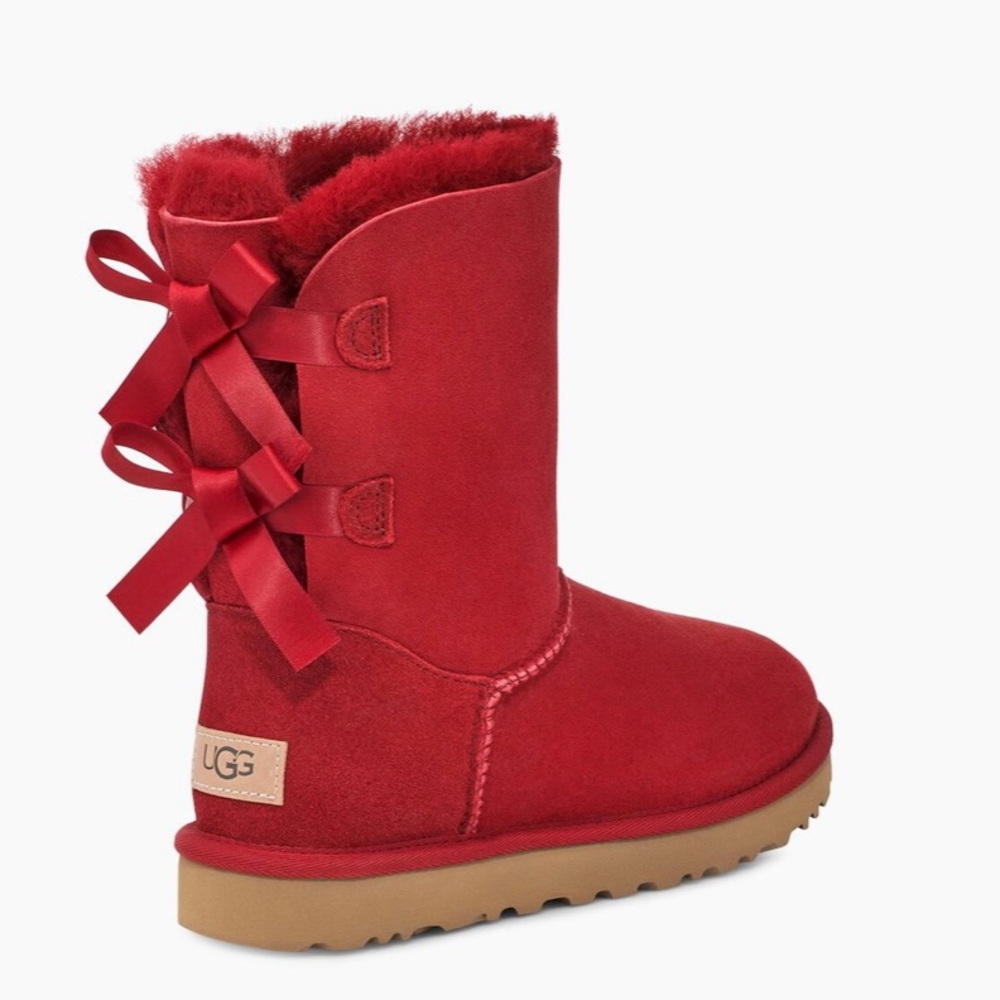UGG Bailey Bow boot red/pink color